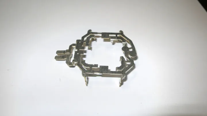 Gestanztes Metall-Stanzgitter für Automotive, Feinstanztechnik von febana